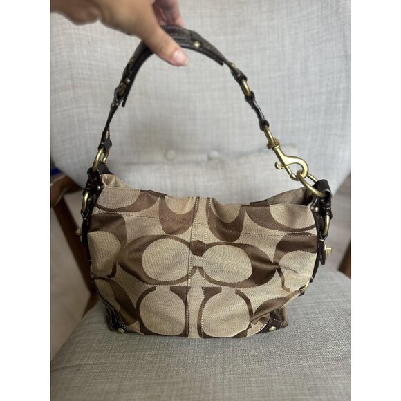 Coach Carly Signature Hobo Bag Brown Sz M Jacquard Shoulder Bag Bronze Hardware - Picture 6 of 13